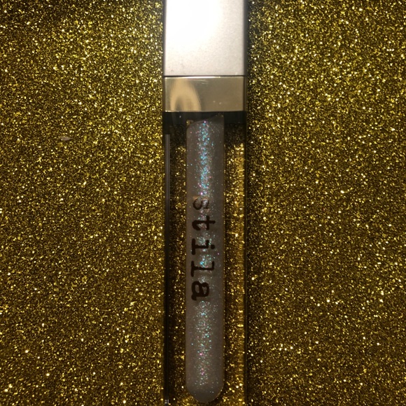 BNIB! Stila Beauty Boss Lip Gloss in Whitespace π - Picture 2 of 9